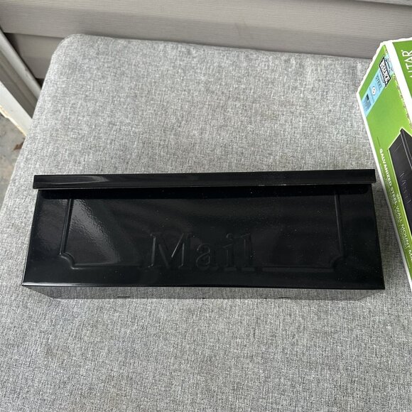 Gibraltar Mailboxes Townhouse Small Capacity Galvanized Steel Black, Wall-Mount - Picture 5 of 9